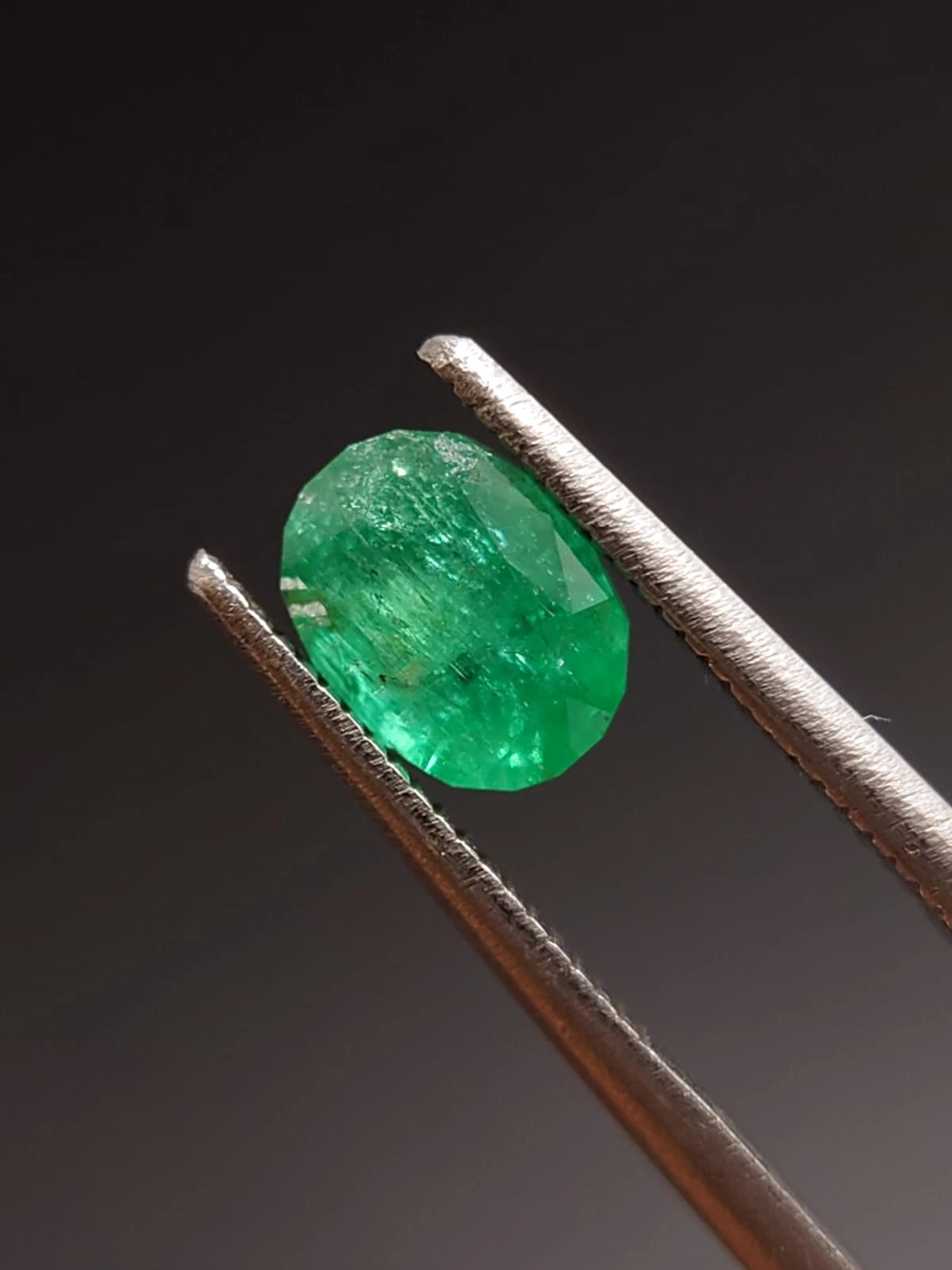 0.85ct Natural Emerald From Panjshir Afghanistan — view 1